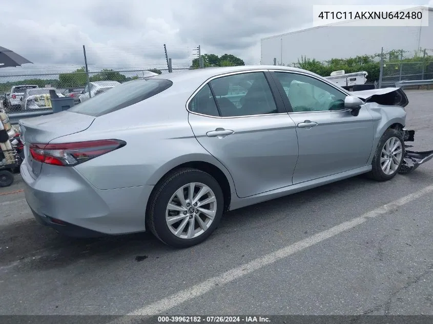 2022 Toyota Camry Le VIN: 4T1C11AKXNU642480 Lot: 39962182