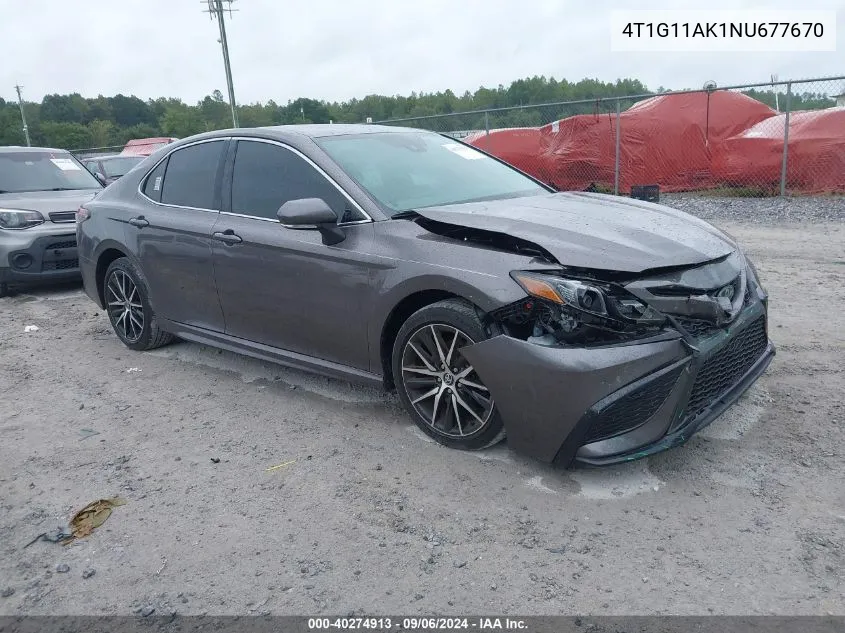 4T1G11AK1NU677670 2022 Toyota Camry Se