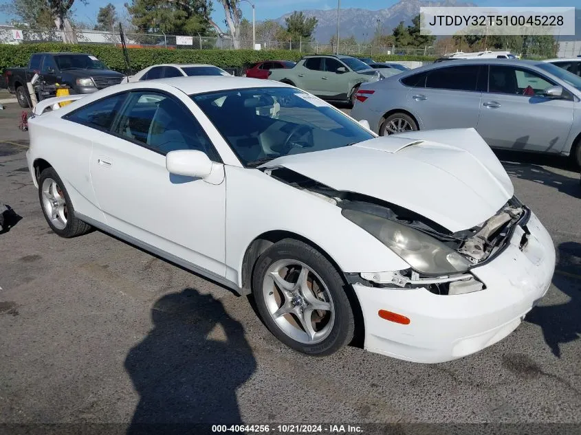 2001 Toyota Celica Gts VIN: JTDDY32T510045228 Lot: 40644256