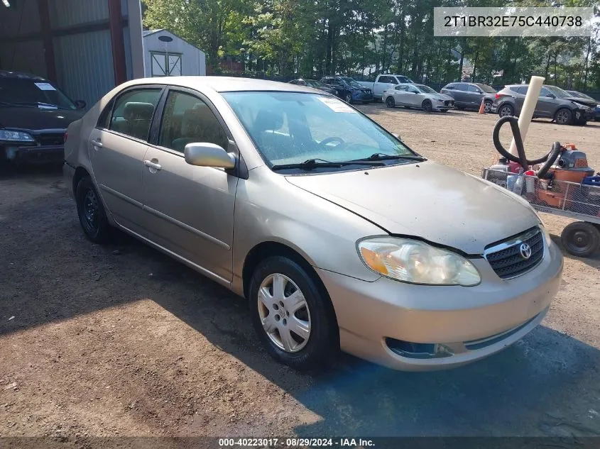 2005 Toyota Corolla Le VIN: 2T1BR32E75C440738 Lot: 40223017