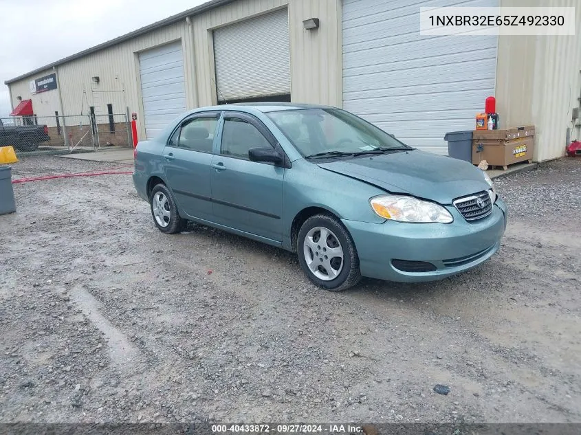 2005 Toyota Corolla Ce/Le/S VIN: 1NXBR32E65Z492330 Lot: 40433872