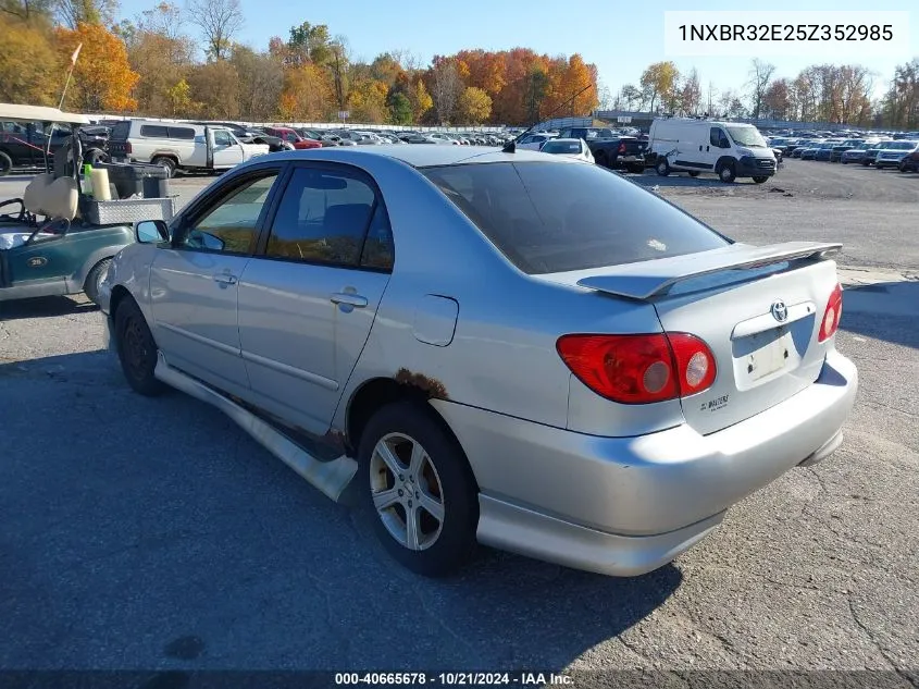 2005 Toyota Corolla S VIN: 1NXBR32E25Z352985 Lot: 40665678