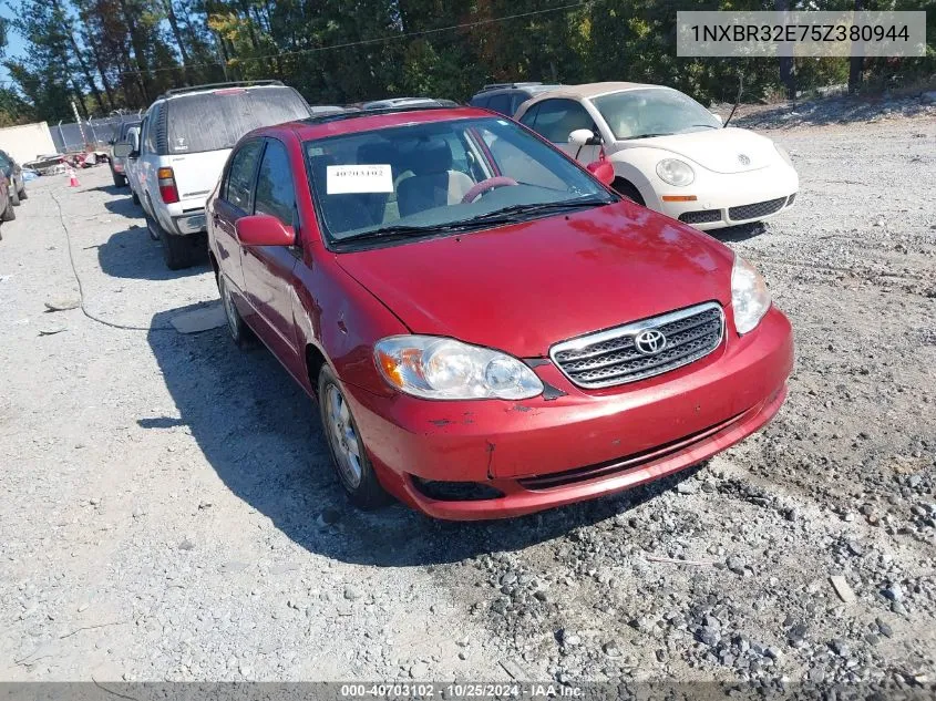 2005 Toyota Corolla Le VIN: 1NXBR32E75Z380944 Lot: 40703102