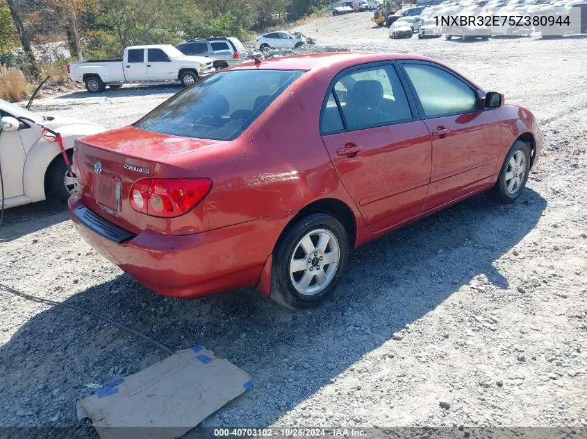 2005 Toyota Corolla Le VIN: 1NXBR32E75Z380944 Lot: 40703102