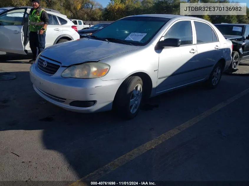 2007 Toyota Corolla Ce/Le/S VIN: JTDBR32E370136982 Lot: 40761698