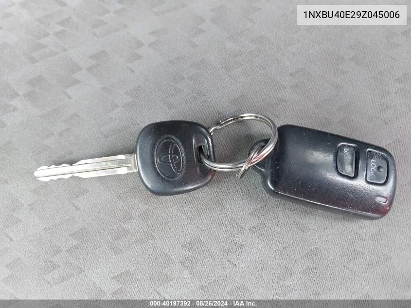 1NXBU40E29Z045006 2009 Toyota Corolla Le