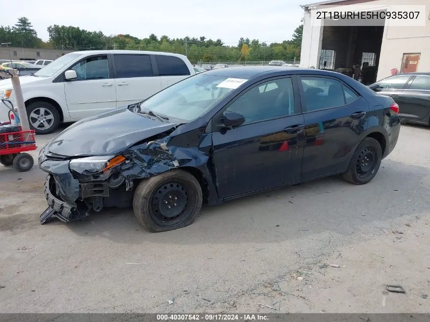 2017 Toyota Corolla Le VIN: 2T1BURHE5HC935307 Lot: 40307542