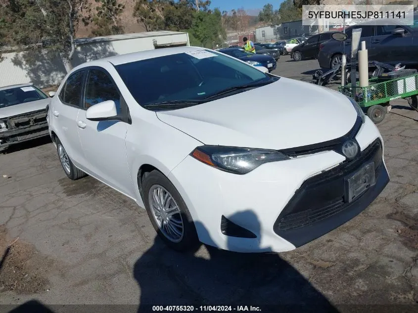 2018 Toyota Corolla Le VIN: 5YFBURHE5JP811141 Lot: 40755320