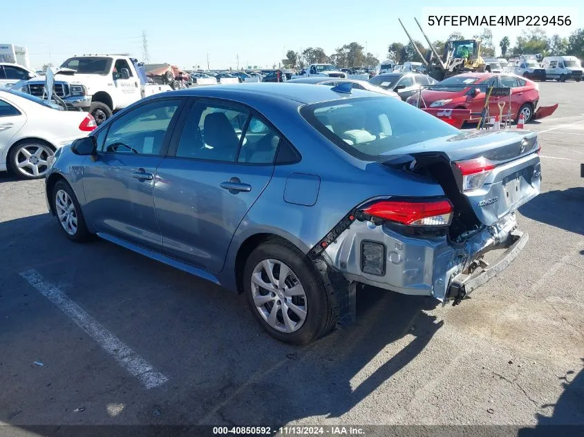 2021 Toyota Corolla Le VIN: 5YFEPMAE4MP229456 Lot: 40850592