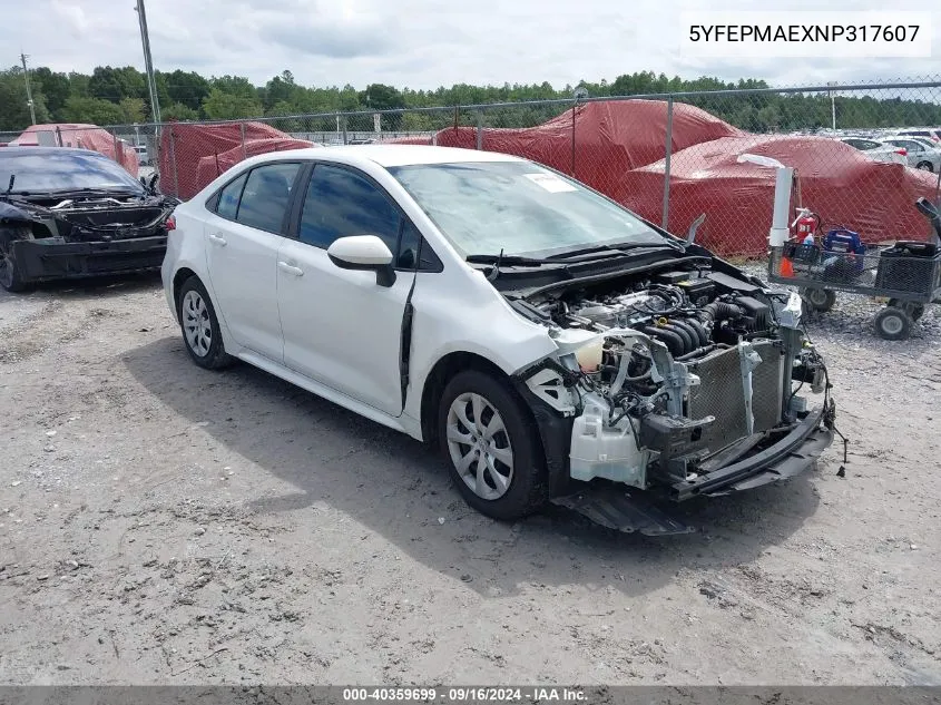 5YFEPMAEXNP317607 2022 Toyota Corolla Le