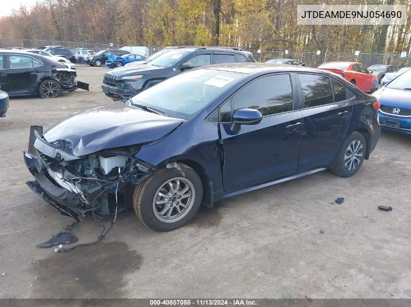 2022 Toyota Corolla Hybrid Le VIN: JTDEAMDE9NJ054690 Lot: 40857055