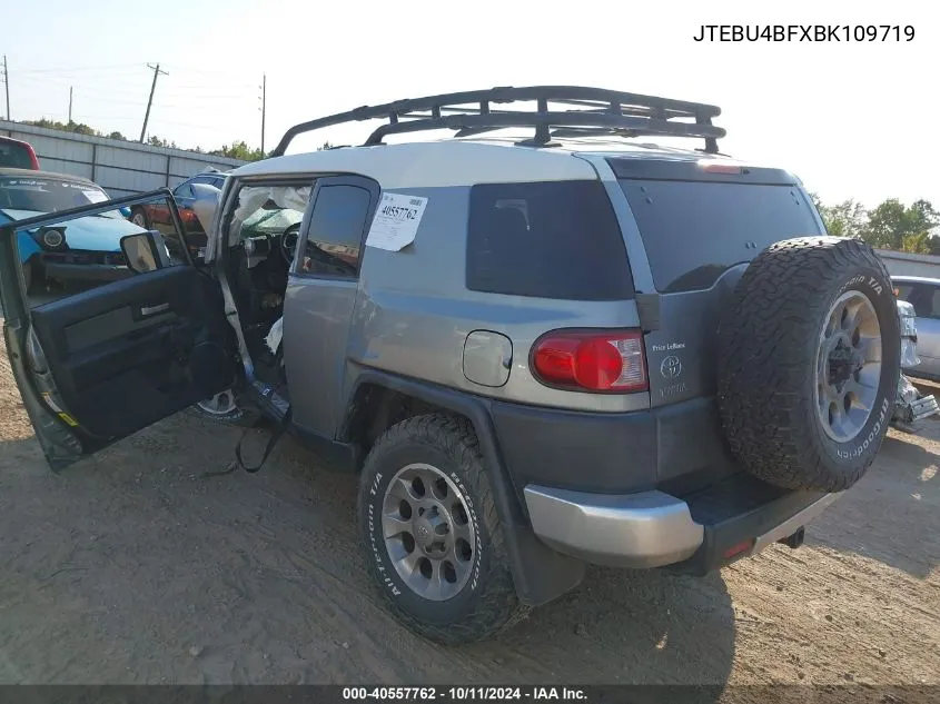 JTEBU4BFXBK109719 2011 Toyota Fj Cruiser