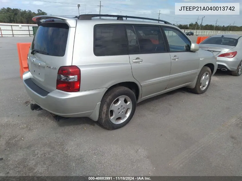 2004 Toyota Highlander Limited V6 VIN: JTEEP21A040013742 Lot: 40883991