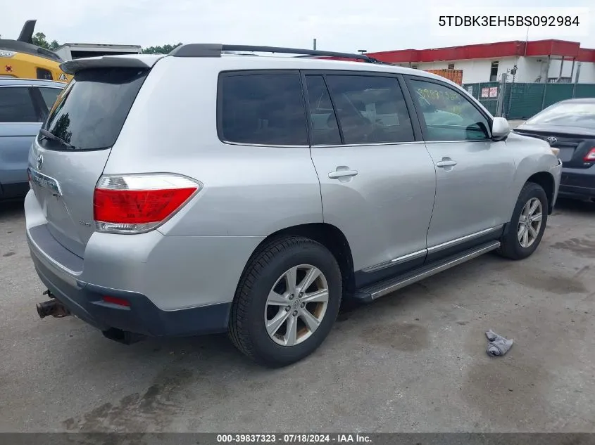 2011 Toyota Highlander Base V6 VIN: 5TDBK3EH5BS092984 Lot: 39837323