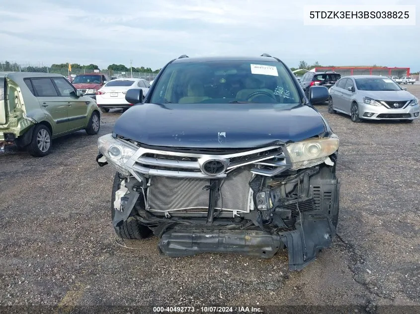 2011 Toyota Highlander Base V6 VIN: 5TDZK3EH3BS038825 Lot: 40492773