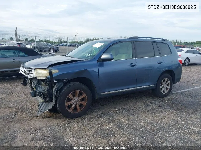 2011 Toyota Highlander Base V6 VIN: 5TDZK3EH3BS038825 Lot: 40492773