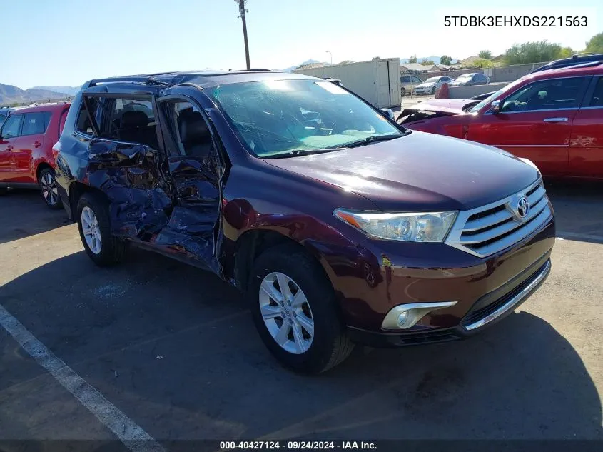 2013 Toyota Highlander Se V6 VIN: 5TDBK3EHXDS221563 Lot: 40427124