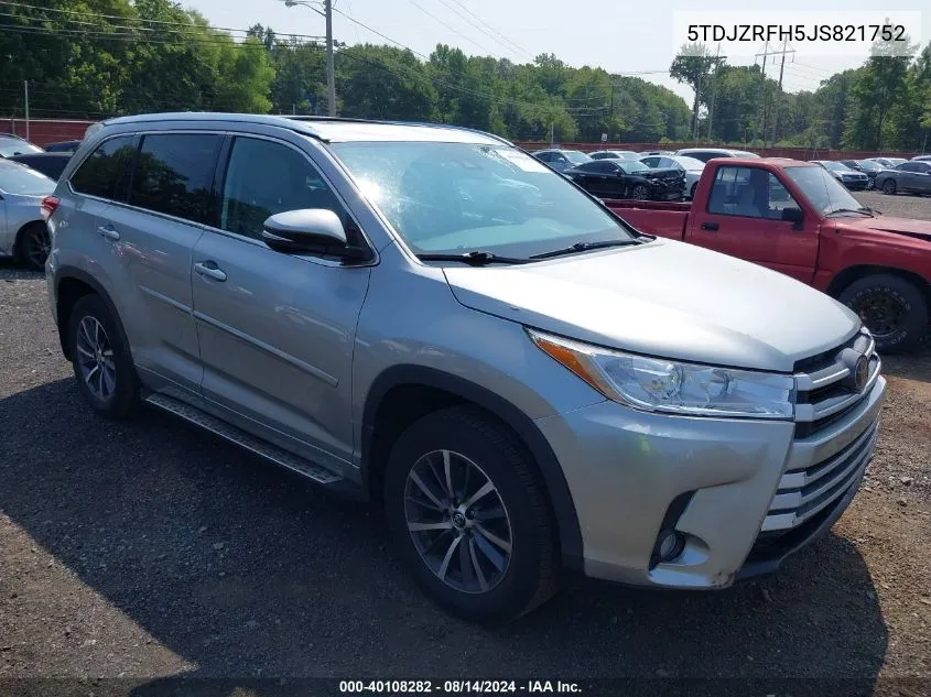 5TDJZRFH5JS821752 2018 Toyota Highlander Xle