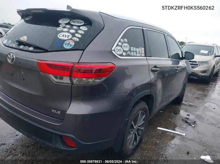 5TDKZRFH0KS560262 2019 Toyota Highlander Xle