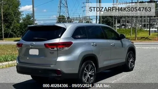 5TDZARFH4KS054763 2019 Toyota Highlander