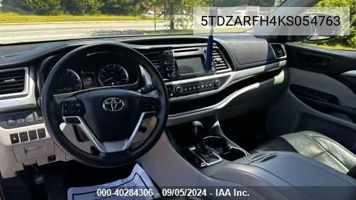 5TDZARFH4KS054763 2019 Toyota Highlander