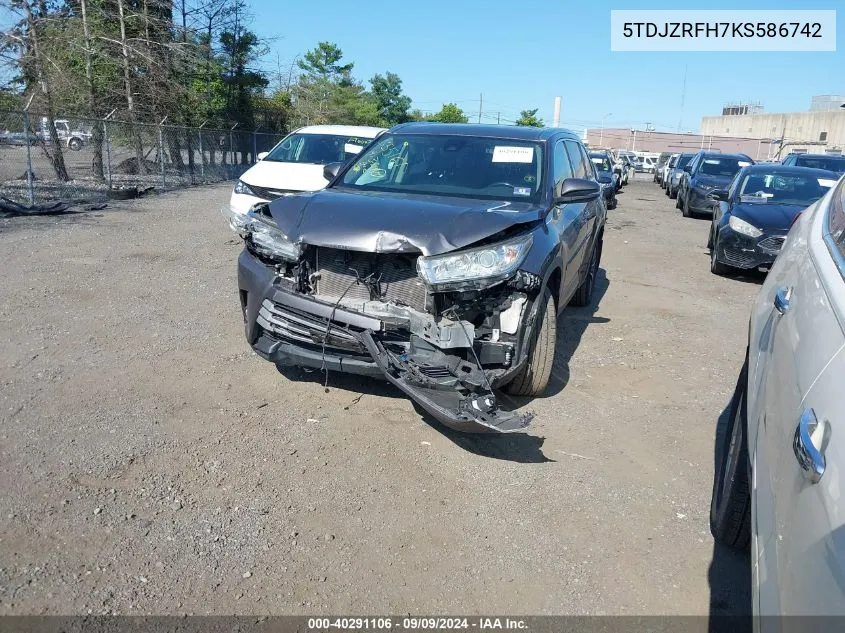 2019 Toyota Highlander Xle VIN: 5TDJZRFH7KS586742 Lot: 40291106