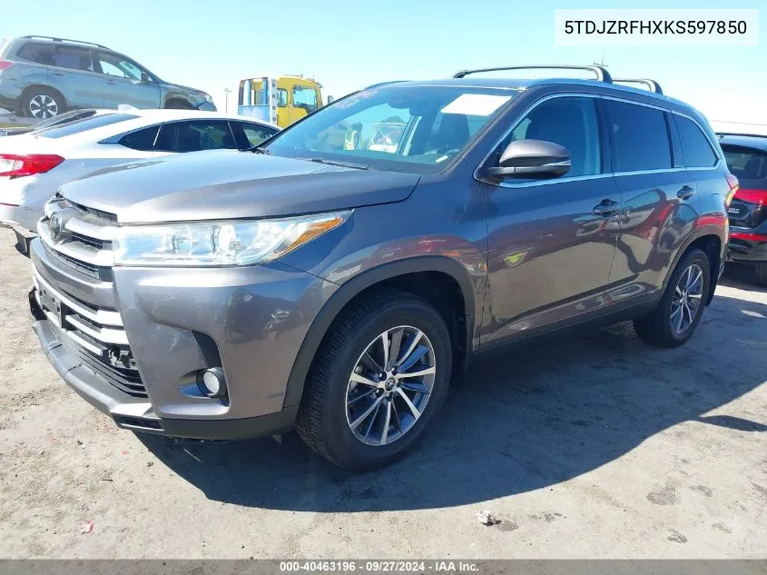 2019 Toyota Highlander Xle VIN: 5TDJZRFHXKS597850 Lot: 40463196