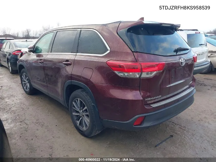 2019 Toyota Highlander Xle VIN: 5TDJZRFH8KS958539 Lot: 40900022