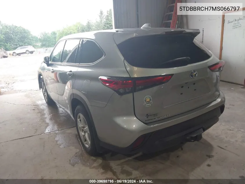 2021 Toyota Highlander Hybrid Le VIN: 5TDBBRCH7MS066797 Lot: 39698795