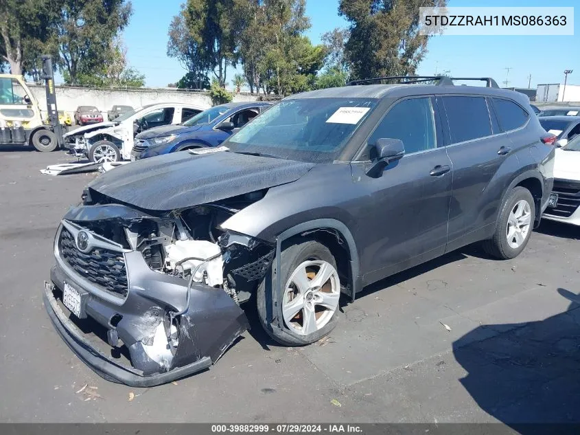 5TDZZRAH1MS086363 2021 Toyota Highlander Le