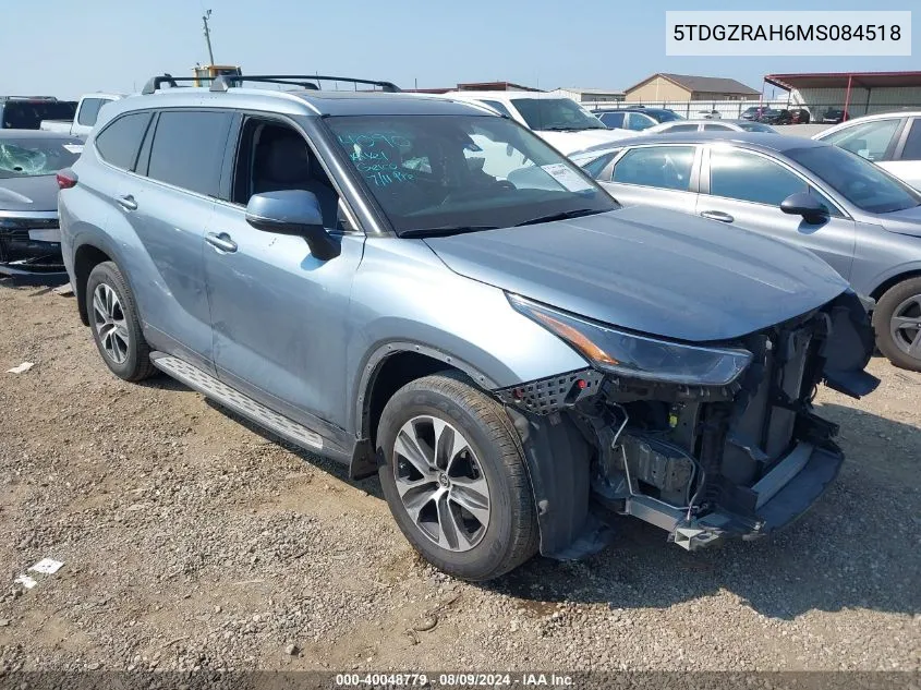 5TDGZRAH6MS084518 2021 Toyota Highlander Xle