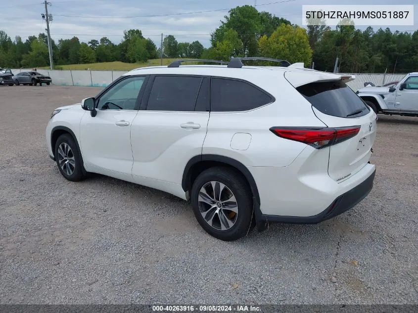 2021 Toyota Highlander Xle VIN: 5TDHZRAH9MS051887 Lot: 40263916