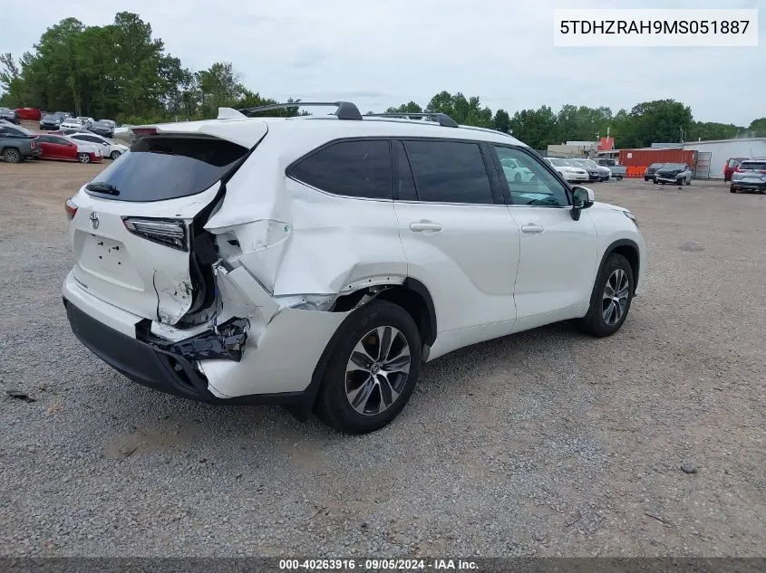 2021 Toyota Highlander Xle VIN: 5TDHZRAH9MS051887 Lot: 40263916