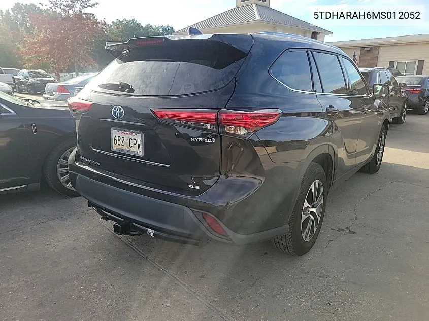 5TDHARAH6MS012052 2021 Toyota Highlander Hybrid Xle