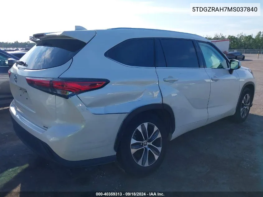 2021 Toyota Highlander Xle VIN: 5TDGZRAH7MS037840 Lot: 40359313