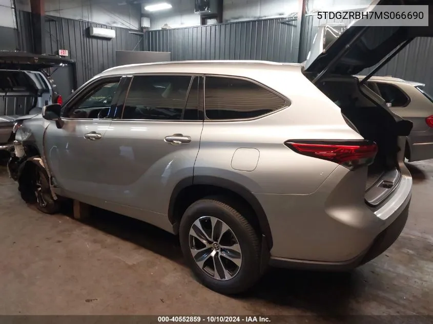 2021 Toyota Highlander Xle VIN: 5TDGZRBH7MS066690 Lot: 40552859