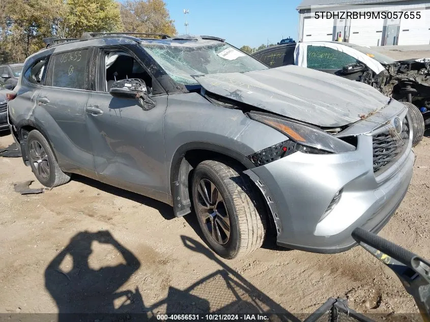 5TDHZRBH9MS057655 2021 Toyota Highlander Xle