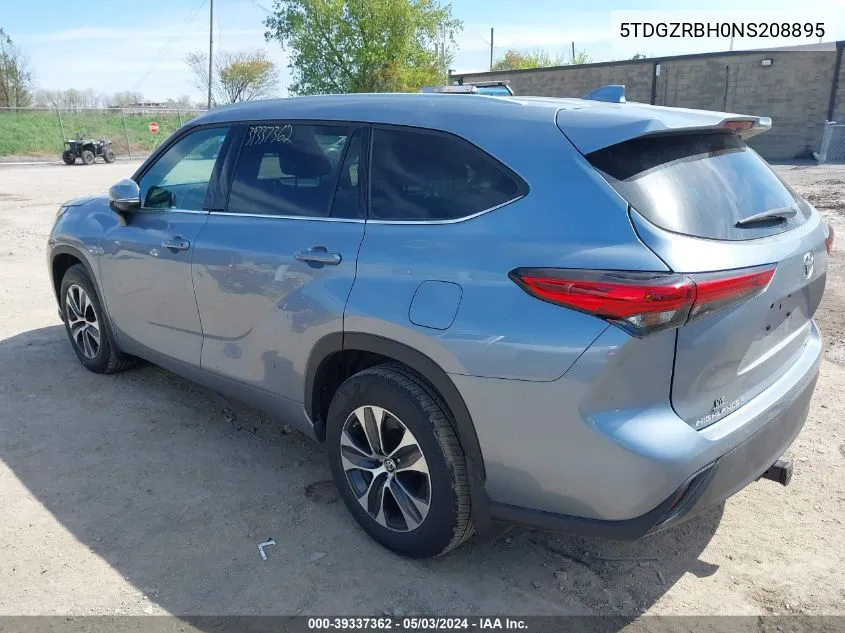 5TDGZRBH0NS208895 2022 Toyota Highlander Xle