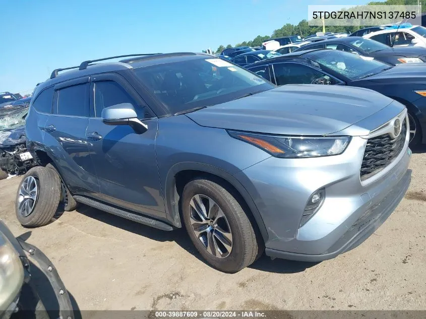 2022 Toyota Highlander Xle VIN: 5TDGZRAH7NS137485 Lot: 39887609