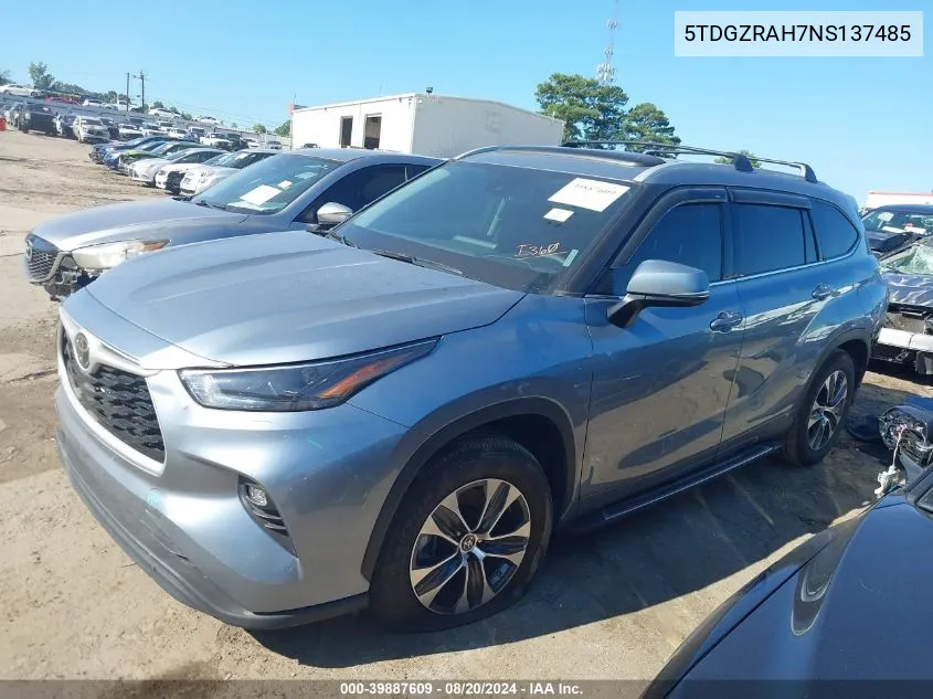 2022 Toyota Highlander Xle VIN: 5TDGZRAH7NS137485 Lot: 39887609