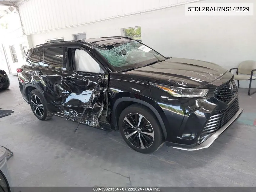 5TDLZRAH7NS142829 2022 Toyota Highlander Xse