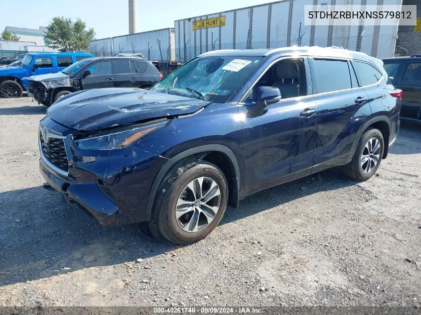 2022 Toyota Highlander Xle VIN: 5TDHZRBHXNS579812 Lot: 40261746