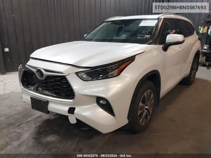 2022 Toyota Highlander Xle VIN: 5TDGZRBH8NS587693 Lot: 40352575