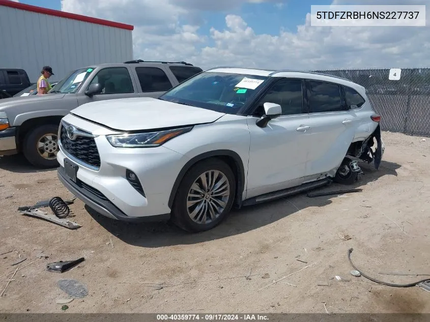 2022 Toyota Highlander Platinum VIN: 5TDFZRBH6NS227737 Lot: 40359774