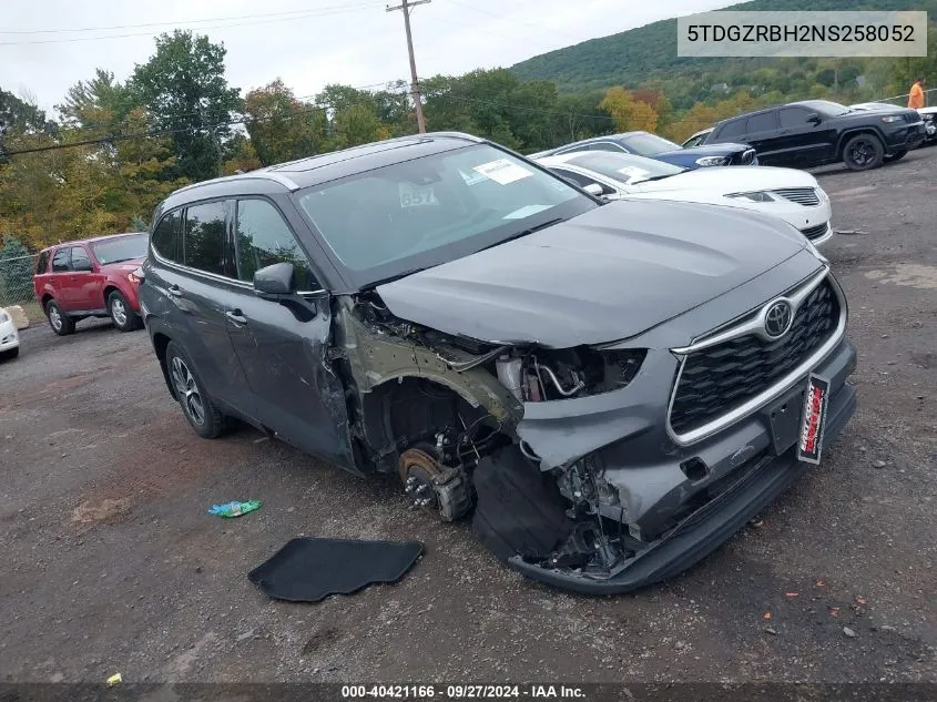 2022 Toyota Highlander Xle VIN: 5TDGZRBH2NS258052 Lot: 40421166