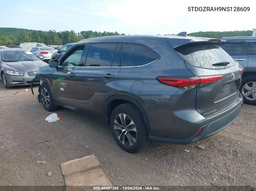 2022 Toyota Highlander Xle VIN: 5TDGZRAH9NS128609 Lot: 40497365