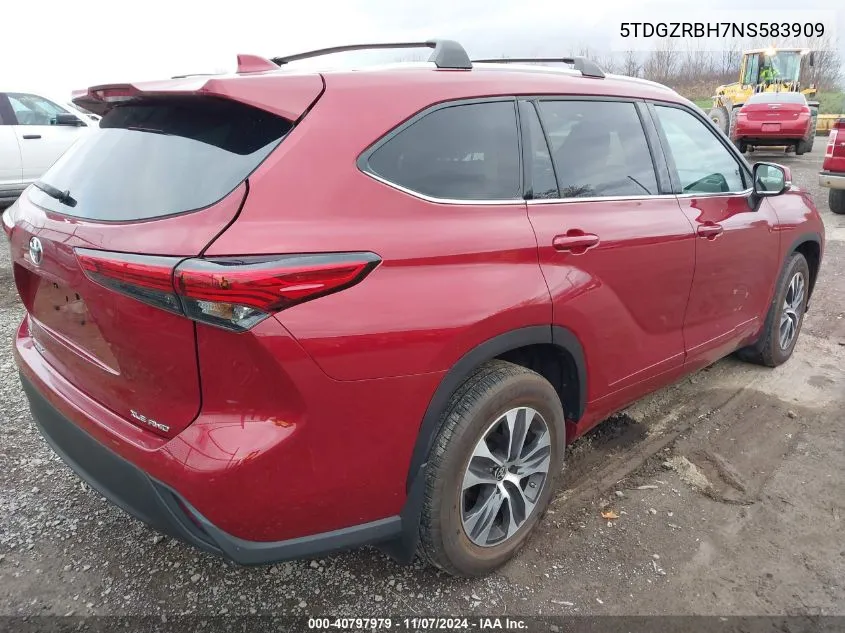 2022 Toyota Highlander Xle VIN: 5TDGZRBH7NS583909 Lot: 40797979