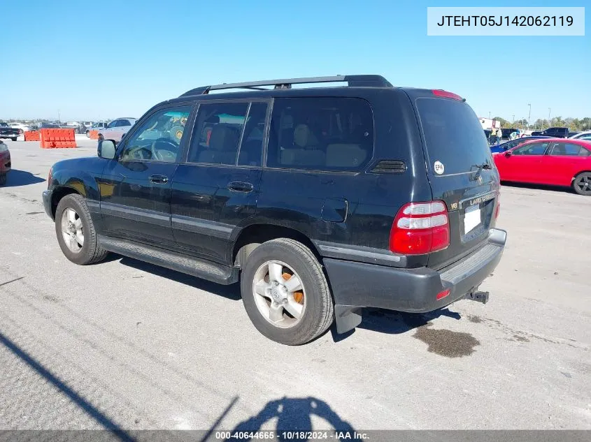 2004 Toyota Land Cruiser VIN: JTEHT05J142062119 Lot: 40644665