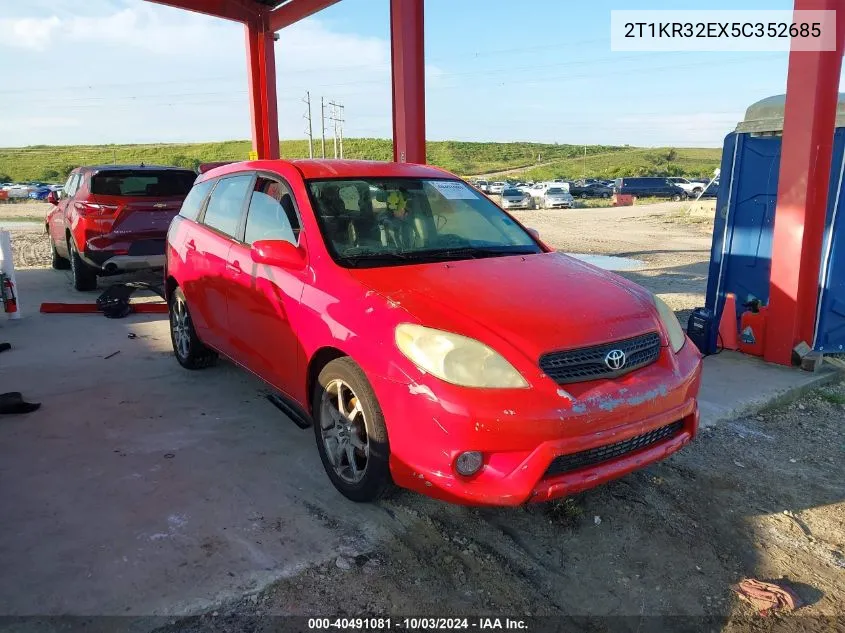 2005 Toyota Matrix Xr VIN: 2T1KR32EX5C352685 Lot: 40491081