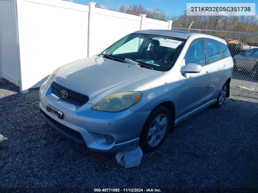 2005 Toyota Matrix Xr VIN: 2T1KR32E05C351738 Lot: 40771092